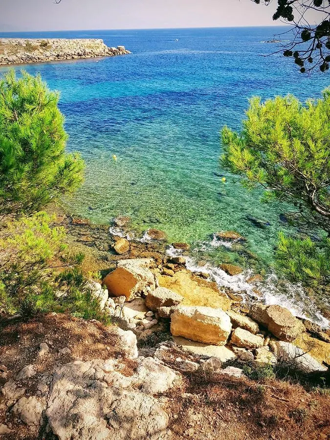 Roulotte Provencale Apartment Martigues France