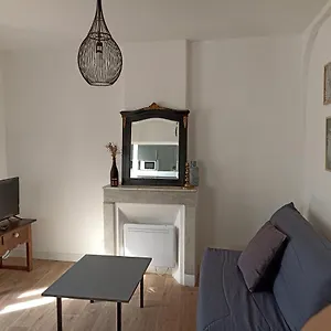Appartement Hébergement Sur L île De Martigues, La Venise Provençale, Martigues